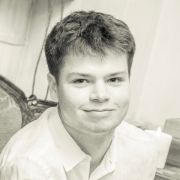 Thomas S. — Politics, Economics & Maths tutor at Elevare Education